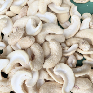 เม็ดมะม่วงหิมพานต์จากเวียดนามเม็ดมะม่วงหิมพานต์เม็ดมะม่วงหิมพานต์เม็ดมะม่วงหิมพานต์เกรด Ww320LOW ราคาถูก - Product Image 1