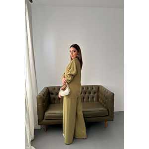 Conjunto de Dos Piezas en Verde Oliva para Mujer, Oferta al por Mayor - Product Image 1