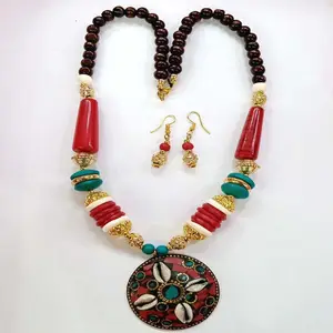 Hot Resin Beads Mosaic Work Handicraft Fashion jewellery Necklaces for Women Gifting Use Available at Bulk Price for Export