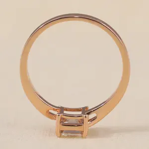 Bague de fiançailles en diamant de laboratoire taille Asscher, style classique religieux, sertie de perles, bijoux en pierres précieuses IGI - Product Image 1