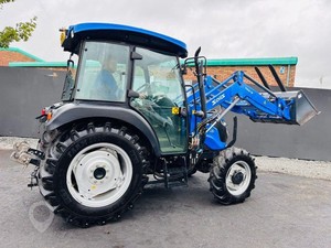 Tractor Agrícola SOLIS 50RX 2021 de 65HP 4WD con Motor, Caja de Cambios, Bomba y Rodamientos, Alta Productividad para Uso Agrícola - Product Image 5