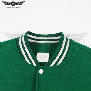 2025 Servicio OEM ODM Nuevo bloque de color vintage con parches bordados Chaquetas universitarias de manga de cuero de béisbol de ajuste suelto - Product Image 3