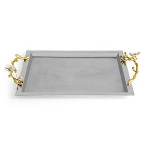 Plateau de service élégant et durable en métal plaqué argent et or pour servir des boissons, des collations ou pour une décoration intérieure élégante - Product Image 1