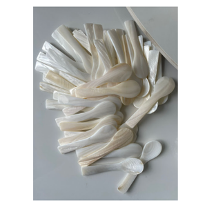 Artisan Seashell Spoon Accessoire de salle à manger de luxe en nacre décorative - Product Image 2