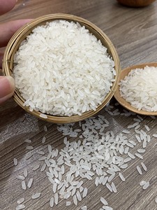 Arroz Blanco Jazmín Real Premium, Arroz de Grano Largo / Arroz Aromático de Grano Largo de Vietnam en 25 kg 50 kg Nueva Temporada - Product Image 3