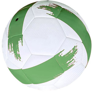 Ballon de football de haute qualité, cousu à la machine, pour l'entraînement des étudiants, le divertissement et les activités sportives, fabriqué au Pakistan - Product Image 3