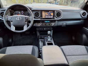 Usado 2023 T * oyota Tacoma TRD Sport - Product Image 3