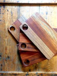 Tabla de cortar de madera de acacia de primera calidad, paleta de madera duradera con mango para tabla de queso y bloques de cortar - Product Image 2