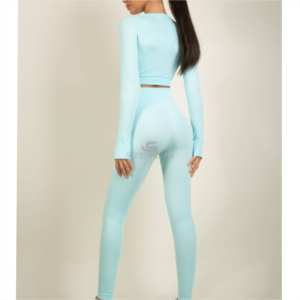 Vêtements de yoga Ensemble de vêtements de sport personnalisable de qualité supérieure pour femmes Ensemble taille haute respirant et à séchage rapide pour femmes - Product Image 3