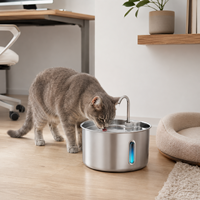 Fontaine à eau pour chat en acier inoxydable 304 de 2,2 L avec robinet, distributeur d'eau pour animaux de compagnie pour chats et chiens avec filtre OEM ODM