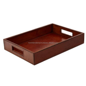 Proveedor de hoteles Bandeja de servicio de madera de cuero Pu con asa Bandeja de madera de cuero rectangular Bandeja de servicio de cuero de imitación - Product Image 1