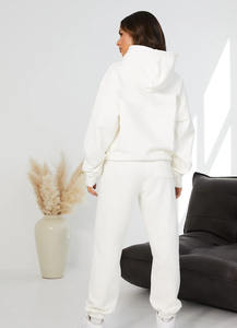OEM Women's Activewear Hoodie Tracksuits Set Heavyweight Blank Stylish <b>Oversized</b> <b>Jogger</b> Winter Printed Loose Fit Stylish Hoodie - Product Image 3
