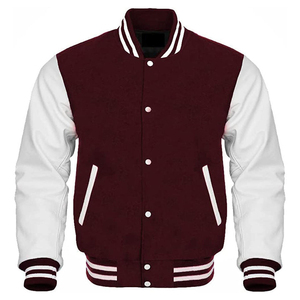 Veste de style universitaire pour homme, noire et crème, manches en cuir, doublure matelassée, bordure côtelée rayée, streetwear urbain tendance - Product Image 3