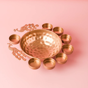 Diseño de pavo real de alta calidad diseño único indio latón Diya Urli Set para decoración del hogar y bodas - Product Image 5