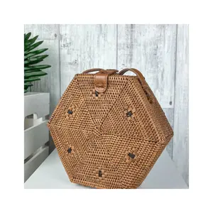 Hot selling 2024 Water Rattan Handbag Beach Bag for Summer Handmade Rustic Style Women Handbag Straw Organic Ladies Bag