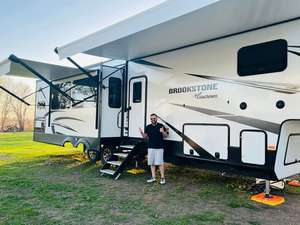 Remolques de viaje tipo lágrima para caravanas y autocaravanas en venta para Europa y EE. UU. con envío gratuito a todo el mundo - Product Image 4