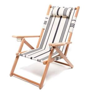 كرسي شاطئ بظهر قابل للطي من ساج بلاك ستريب مع مساند خشبية، مقعد رملي فاخر قابل للإمالة مع حقيبة تبريد معزولة ومسند للرأس - Product Image 1