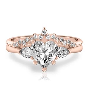 แหวนเจ้าสาวหินสามก้อนตัดรูปหัวใจสำหรับผู้หญิง - Product Image 3