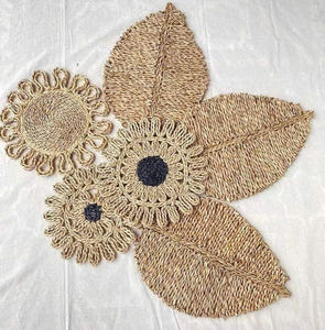 เสื่อฟางโบราณ-เสื่อลวดลายที่ใช้สำหรับคลุมโต๊ะตกแต่งและตกแต่งผนังด้วยรูปทรงที่หรูหราต่างๆ - Product Image 5