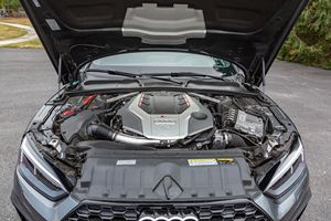 Audi RS5 Sportback 2019 d'occasion, 444 ch, V6 biturbo, noir, packs Optique et Dynamique, non modifiée - Product Image 6