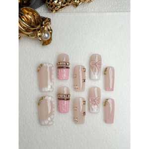 Strass pour ongles Blush Heiress, pierres décoratives élégantes de couleur rose blush pour le nail art - Product Image 2