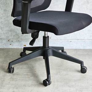 Chaise de bureau ergonomique GAK834 à dossier haut en maille, pivotante, design contemporain avec appuie-tête réglable pour usage en atelier - Product Image 4