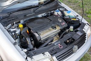 Volkswagen Polo 1998 d'occasion, sans réserve, 28 600 miles, version japonaise, hayon, quasi-d'origine, États-Unis Titre - Product Image 6