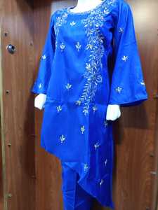 Vente en gros pas cher prix readymade respirant 100% soie costumes Faisalabad vêtements de fête costumes de haute qualité pas cher prix robe readymade - Product Image 6