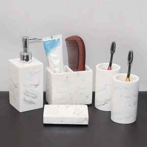 Ensemble de salle de bain en résine moderne et élégant accessoires de vanité de luxe porte-savon porte-brosse à dents plateau de gobelet décor contemporain élégant - Product Image 6