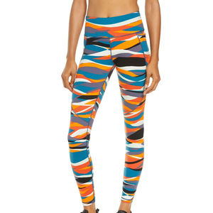 Leggings de yoga pour femmes de haute qualité, taille mi-haute, unis, pantalons de sport, fitness, gym, extensible dans les quatre sens, séchage rapide, respirant, léger - Product Image 2