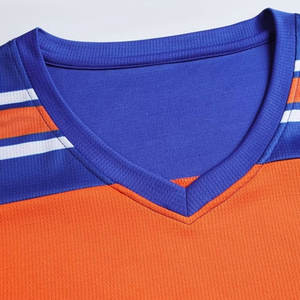 Uniforme de baloncesto de alta calidad Sublimación Uniforme de baloncesto personalizado Diseño Logo Equipo Uniforme de baloncesto - Product Image 4