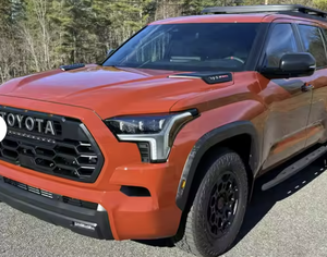 Auto Usado TRD Pro 2024 de Primera Calidad, Asientos de Cuero, Interior Oscuro, ACC, Entrega Rápida para Europa - Product Image 2