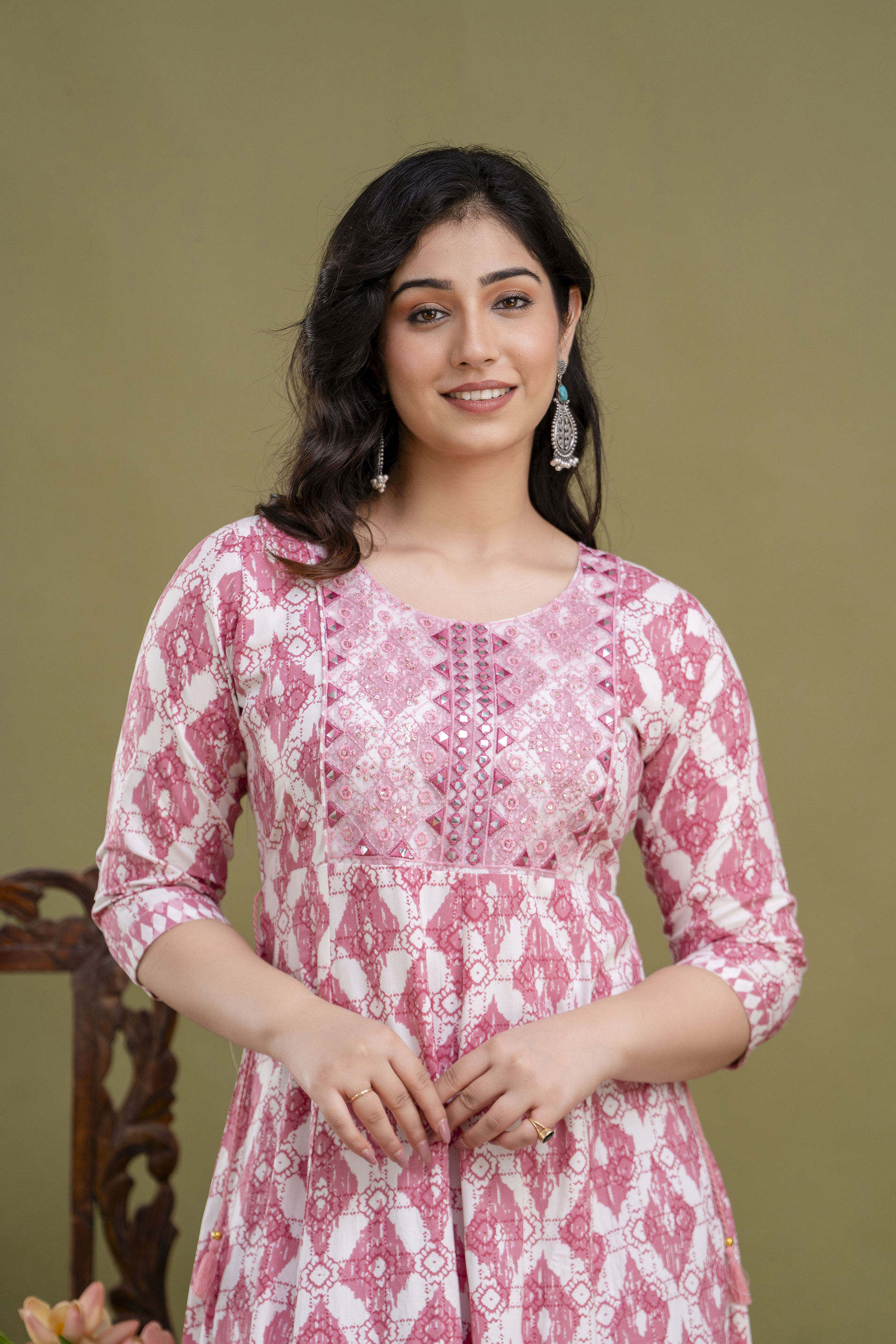 เช่นเดียวกับภาพ