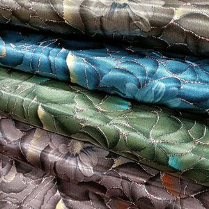 Số lượng lớn chất lượng 100% polyester in kỹ thuật số vải sôi động, mềm mại, bền và nhẹ cho các dự án thời trang & thủ công - Product Image 3