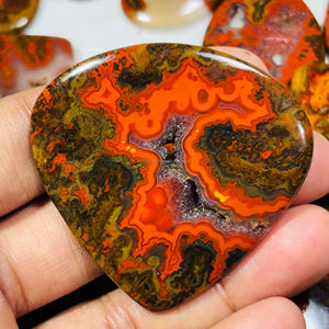 ตะเข็บอาเกตคาโบชองธรรมชาติเกรด AAA อัญมณีหลวมคุณภาพสูงสำหรับทำเครื่องประดับทุกขนาดและรูปทรง - Product Image 1