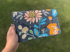 กระเป๋าใส่เหรียญลูกปัดปักลายสำหรับผู้หญิงกระเป๋าใส่เหรียญแฟชั่นหนังกลับสีตามสั่ง - Product Image 2