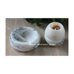 Ensemble de bougies 2024 naturelles de luxe faites à la main en marbre blanc et cendrier en pierre polie Technique pour la décoration de la maison - Product Image 1