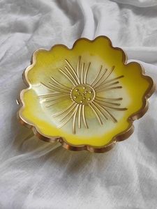 Cuencos de Resina con Patrones Únicos de Gemas de Mármol Abstracto, Piezas de Servir Modernas y Ecológicas para Bodas con Atractivo Artístico - Product Image 3