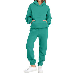 Ensemble de survêtement d'entraînement d'hiver pour femmes avec logo personnalisé respirant imprimé costume de jogging pull à capuche et pantalon de survêtement - Product Image 1