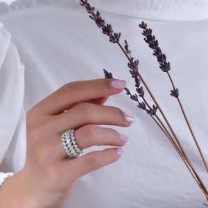 Anillo de Diamantes con Corte Marquesa y Pera, Anillo de Banda Ancha, Anillo de Racimo en Oro Rosa Puro de 14K, Anillo de Eternidad con Diamantes Cultivados en Laboratorio - Product Image 5