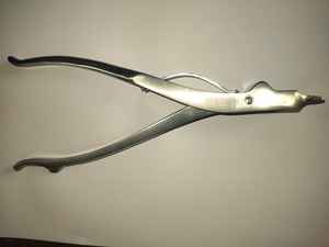 Épandeur manuel en acier inoxydable de 9 pouces, instrument à trois broches pour le retrait et le fractionnement de la fonte, outil chirurgical - Product Image 5