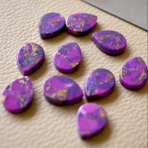 พลอยแบนรูปลูกแพร์ทองแดงสีม่วงสำหรับทำเครื่องประดับแบบ DIY ทำต่างหูแหวนจี้สร้อยคออัญมณีทรงหลังเบี้ยผู้จัดจำหน่ายเครื่องประดับหินวันเกิด - Product Image 3