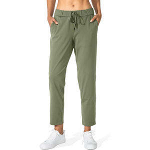 Pantalones de chándal cómodos para mujer con opciones de Etiqueta de impresión de logotipo bordado personalizado para uso de entrenamiento y yoga - Product Image 3