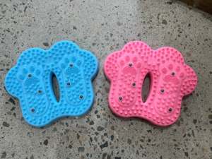 Alat Refleksi Kaki Bantalan Pijat Akupresur Titik Tekan Pereda Nyeri Pijat Kaki - Product Image 2