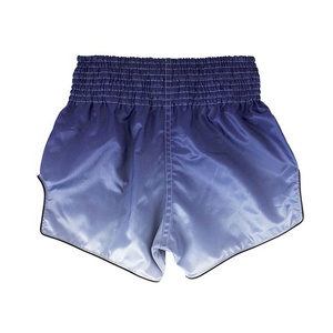 Shorts de Muay Thai professionnels en satin doux, séchage rapide, respirants, vêtements de sport pour hommes. - Product Image 2