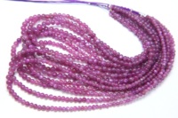 Seidig rosa Saphir Glatte runde Form Perlen Natürliche rosa Saphir Perlen Seidige Saphir Edelsteine Perlen 4mm bis 6mm 15'Zoll