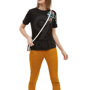 เสื้อยืดสตรีผ้าฝ้าย100% พิมพ์ลายออกแบบได้ตามต้องการเป็นมิตรกับสิ่งแวดล้อมใส่ง่ายสไตล์ถักสบายๆมีลวดลายที่เป็นเอกลักษณ์ - Product Image 2