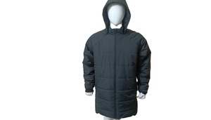Veste longue matelassée imperméable de haute qualité, enduite d'un film, 100 % polyester, avec rembourrage 175 g/m², fermetures éclair sur les poches. - Product Image 2