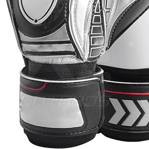 Gants de gardien de but de football en cuir de haute qualité, super doux, confortables, imperméables et antidérapants - Product Image 6