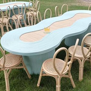 Longueur de table d'enfant colorée mignonne vintage à l'intérieur et à l'extérieur de la fête, table d'enfant pour la fête en plein air - Product Image 2